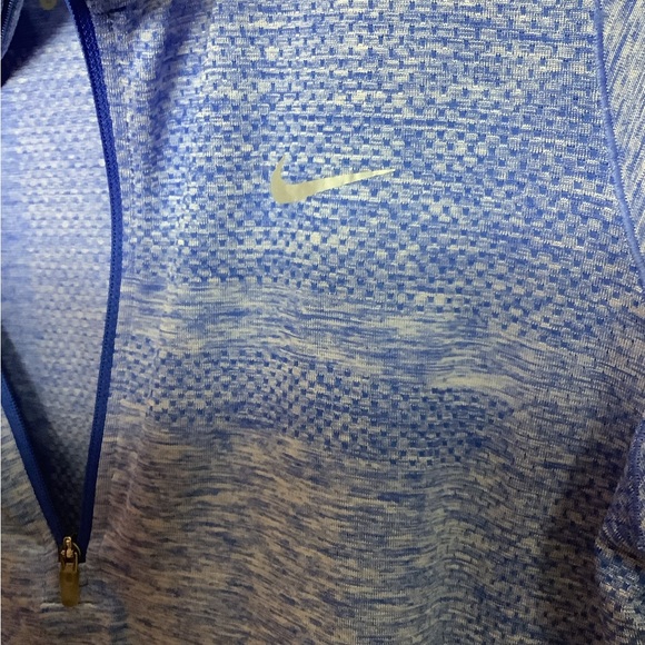 Nike Dri-Fit Blue 1/4 Zip Athletic Pullover Top Women’s Large Texting Wrists - Picture 11 of 16